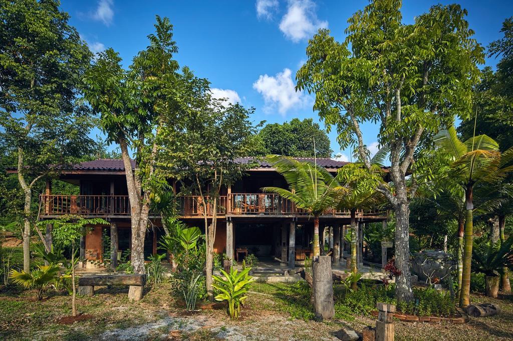 Bambuh Boutique Homestay Chiang Rai Exteriör bild
